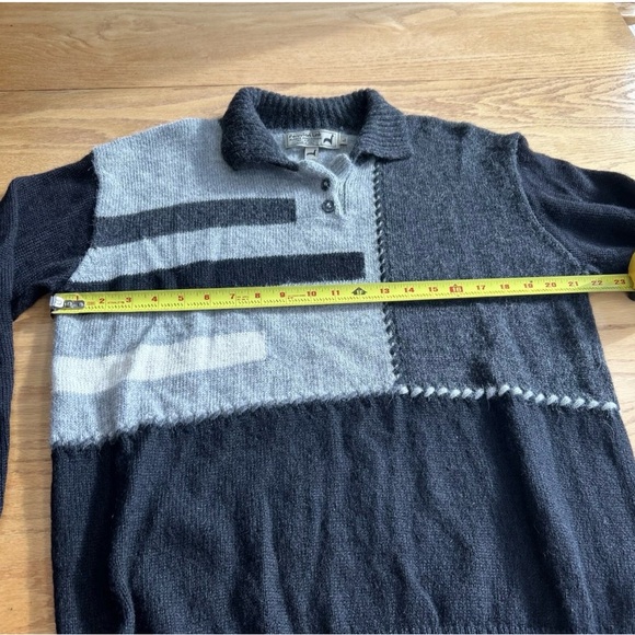 Peruvian Link 100% Alpaca Collection Size Large Black Grey Collared Sweater Top - Picture 5 of 7